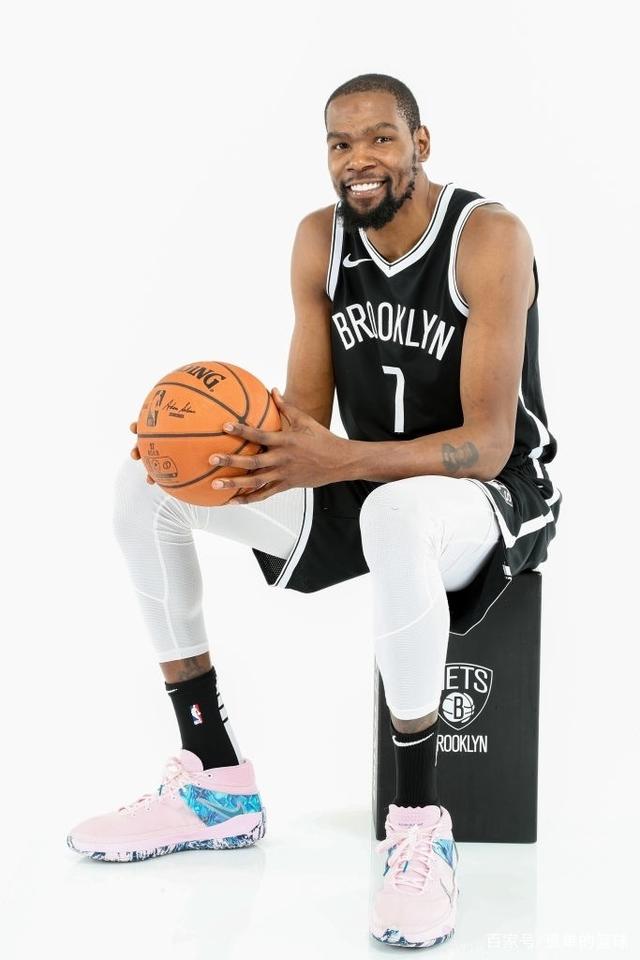 造话题来维 造话题来维